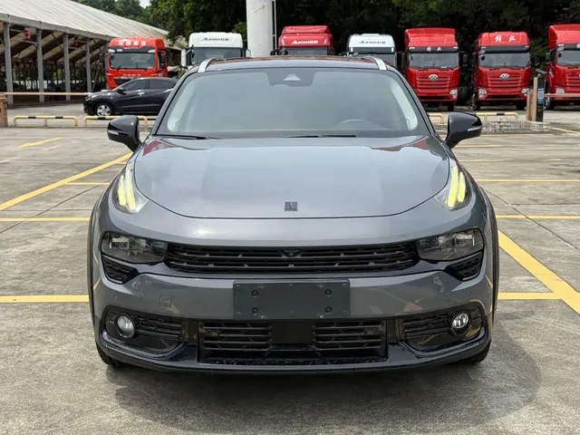 Lynk & Co 02 2020 1.5T DCT 2WD Shine Pro Edition