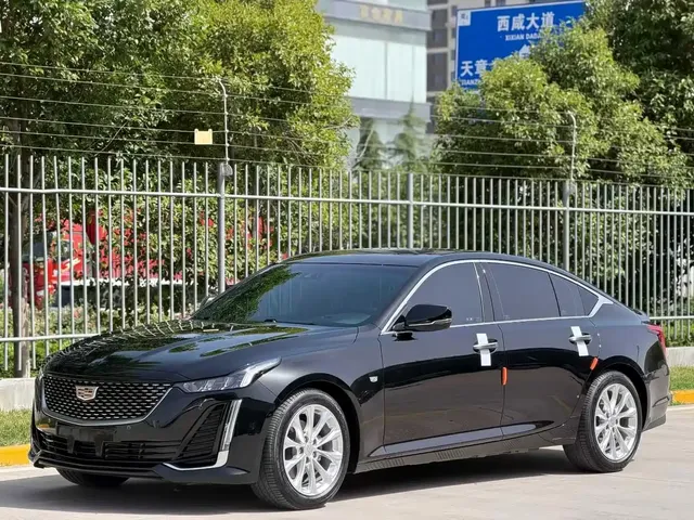 Cadillac CT5 2023 28T Luxury Style (Standard Edition)