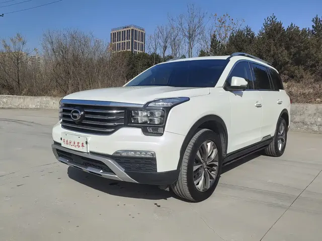 GAC Trumpchi GS8 2017 320T AWD Luxury Smart Connect (7-Seater)