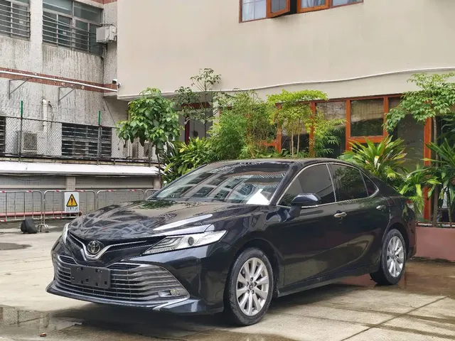 Toyota Camry 2019 Facelift 2.0G Luxury Edition