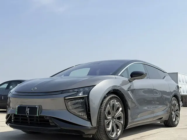 HiPhi X 2021 Flagship Edition 6-Seater