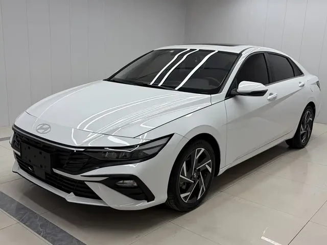 Hyundai Elantra 2023 1.5L CVT GLX Elite Edition