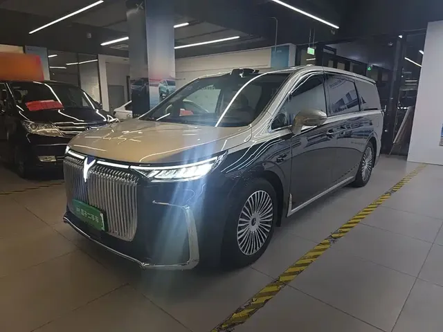 Voyah Auto Voyah Dreamer 2025 PHEV AWD Flagship Qian Kun Edition