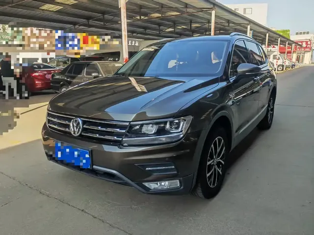 Volkswagen Tiguan L 2017 330TSI Automatic 2WD Luxury Edition