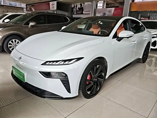 Dongfeng Yipai eπ007 2024 Extended Range 200 Ruyi Edition