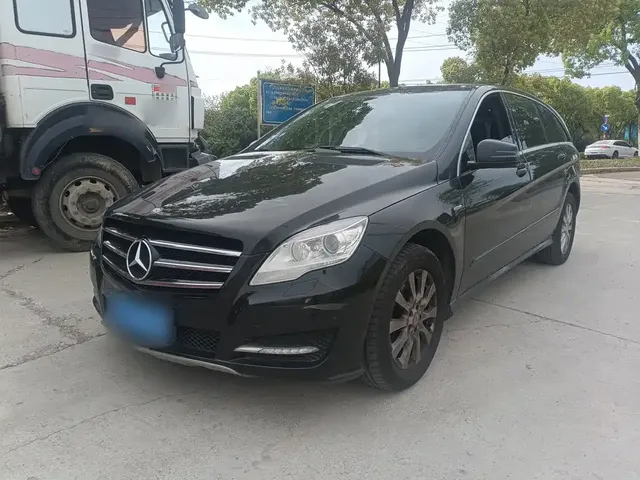 Mercedes-Benz R-Class 2017 R 320 4MATIC Business Collector's Edition