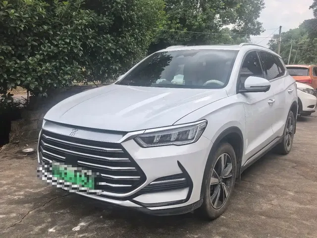 BYD Song PLUS PHEV 2023 Champion Edition DM-i 110KM Flagship