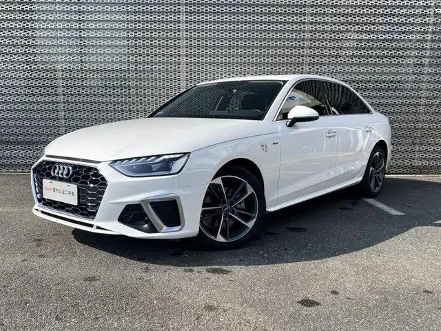 Audi A4L 2022 40 TFSI Fashion Dynamic