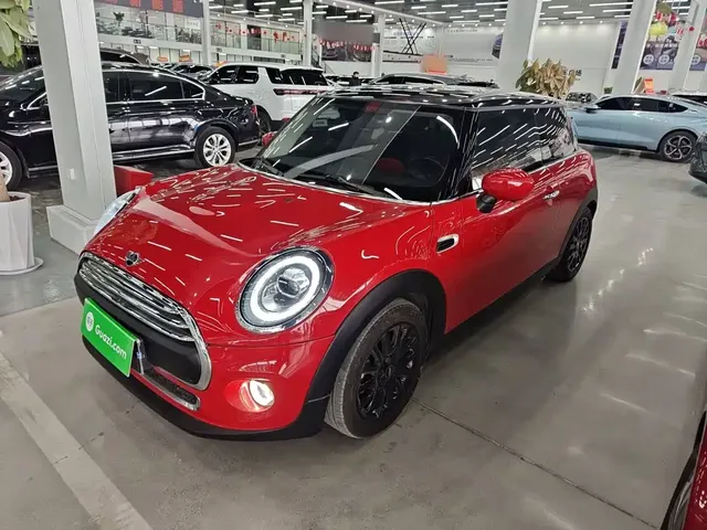 MINI MINI 2019 Model 1.5T ONE PLUS