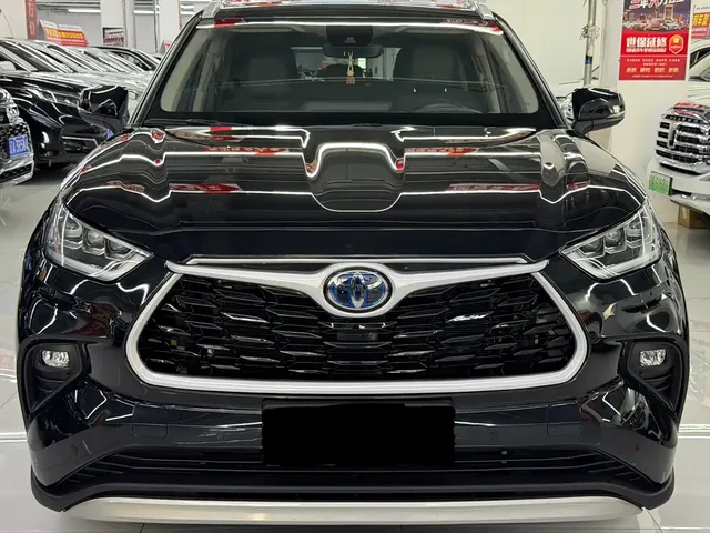 Toyota Highlander 2023 2.5L Smart Hybrid Dual Engine AWD Premium 7-Seater