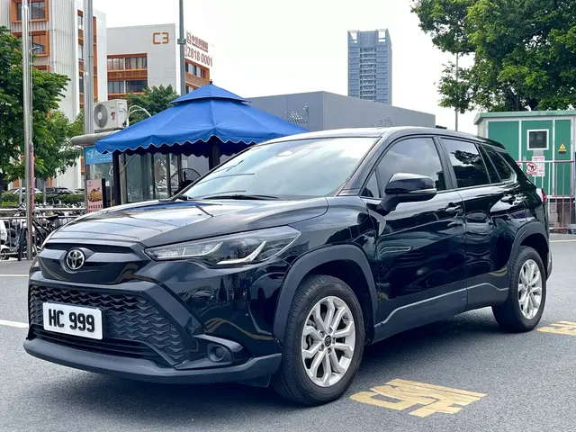 Toyota Frontlander 2023 2.0L CVT Leading Edition