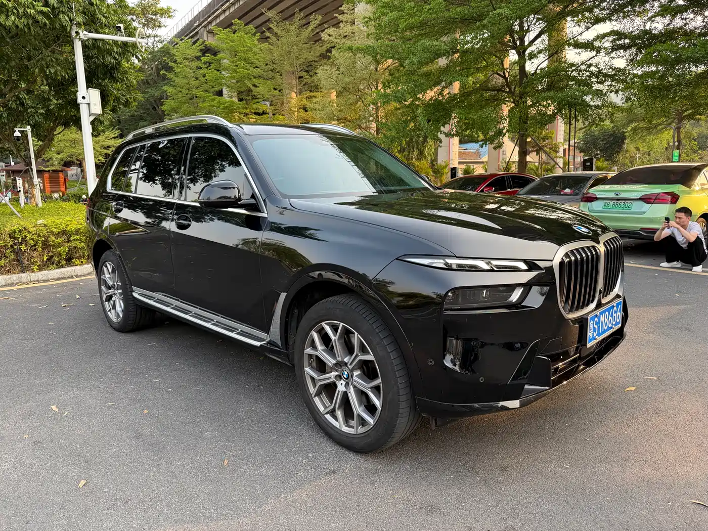 BMW X7 2023 xDrive40i Leading Luxury Package