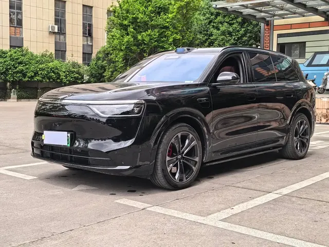 AITO Wenjie AITO M8 2025 Model Extended Range Max+ Edition 53.4kWh 6-Seater