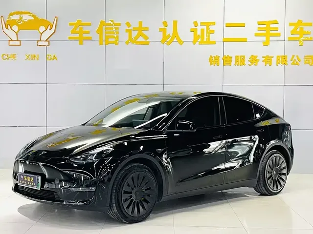 Tesla Model Y 2024 Long Range AWD