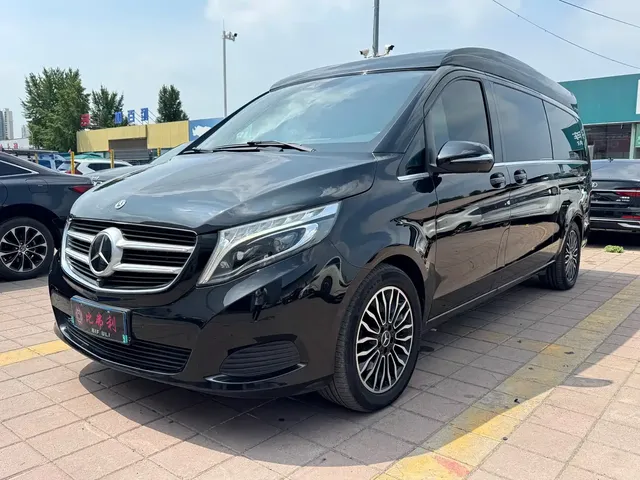 Mercedes-Benz V-Class 2018 V 260 L Premium Long Wheelbase Edition China VI