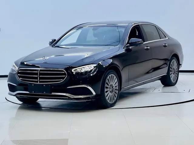 Mercedes-Benz E-Class 2023 E 300 L Fashion