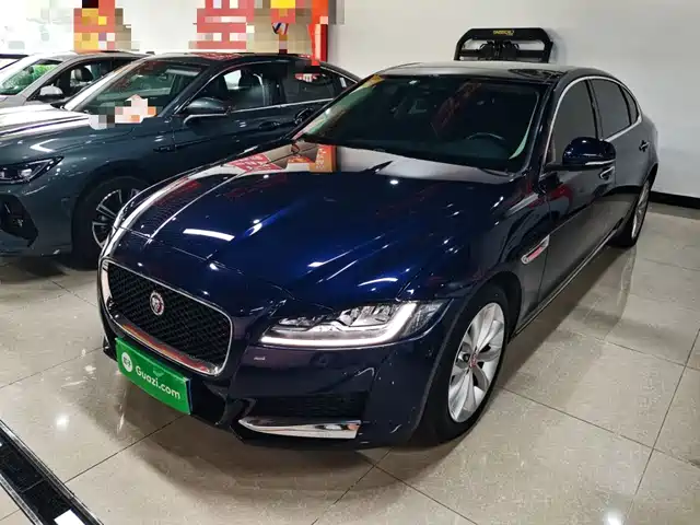 Jaguar XFL 2019 XFL 2.0T 200PS FWD Elite Edition