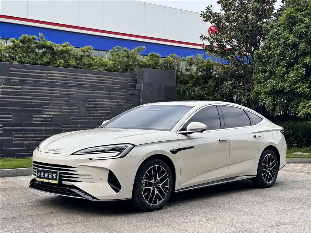 BYD Seal 07 DM-i 2025 Smart Drive Edition DM-i 1.5L 125km Premium