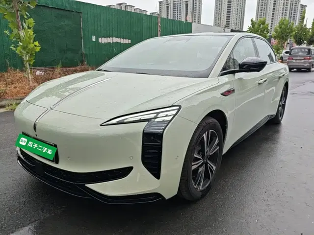 Hongqi EH7 2025 600 Smart Selection Edition