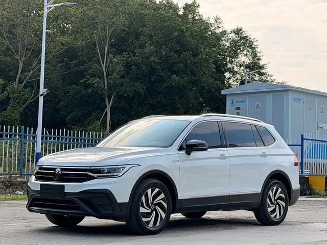 Volkswagen Tiguan L 2024 Outstanding 300TSI Auto 2WD Dragon Soaring Edition
