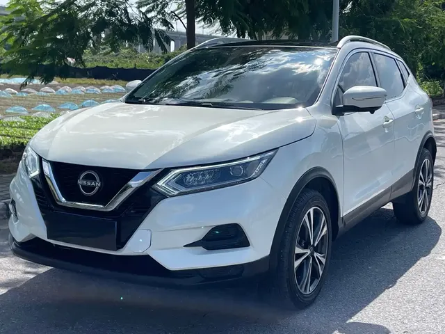 Nissan Qashqai 2023 Model Classic 2.0L CVT XV+ Premium