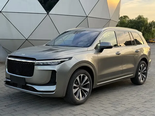 Li Auto Li ONE 2020 Extended Range 6-seater
