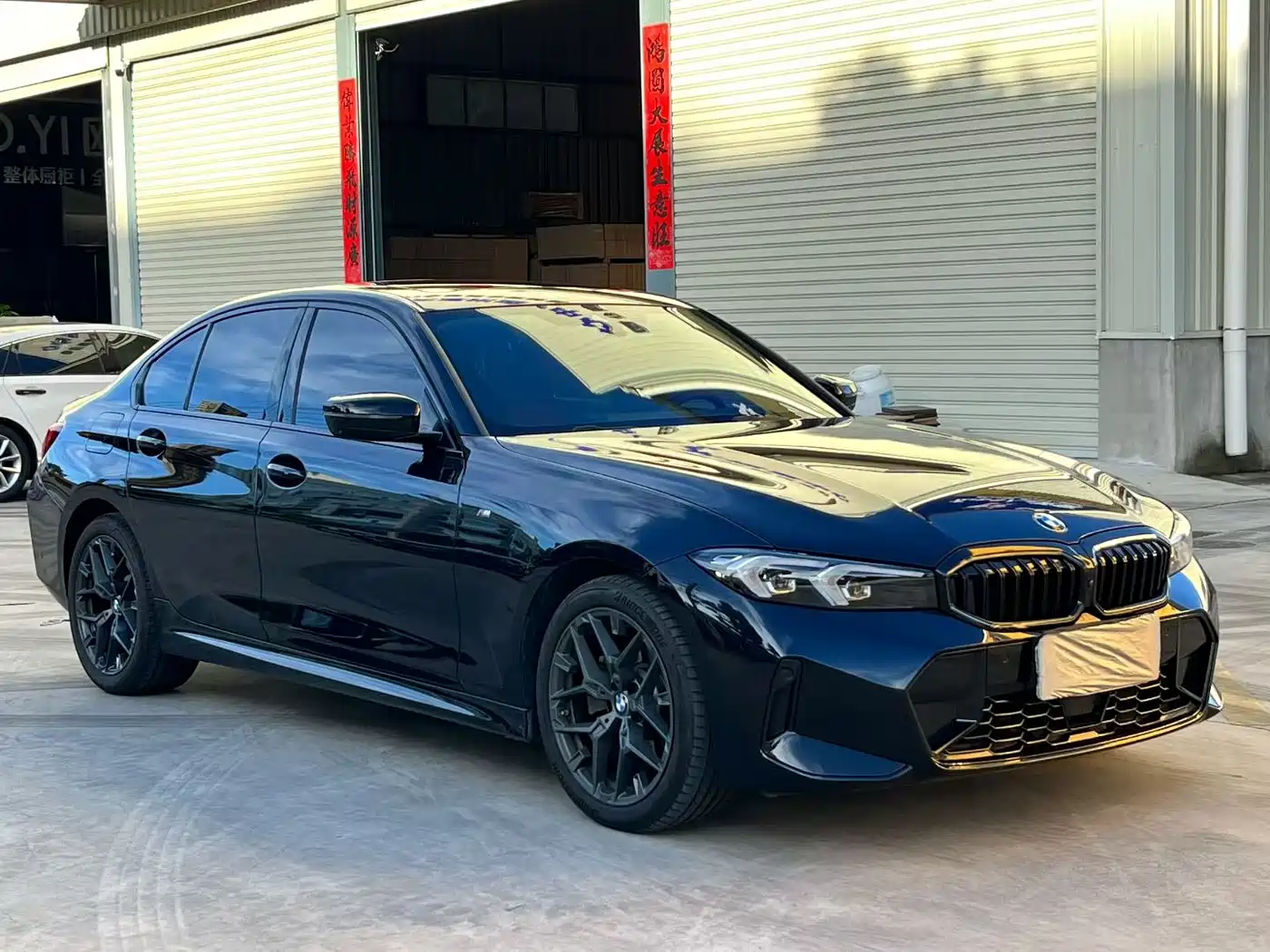 BMW 3 Series 2025 330i M Sport Night Edition
