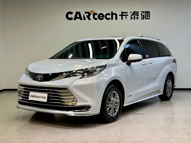 Toyota Sienna 2023 2.5L Hybrid Comfort Edition