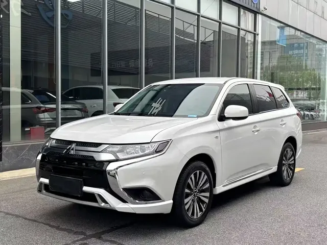 Mitsubishi Outlander 2021 2.0L 2WD Smooth Ride Version 5-Seater
