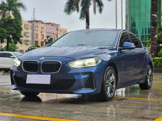 BMW 1 Series 2022 120i M Sport