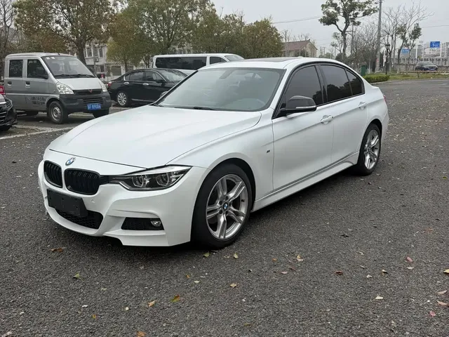 BMW 3 Series 2018 320i M Sport Package