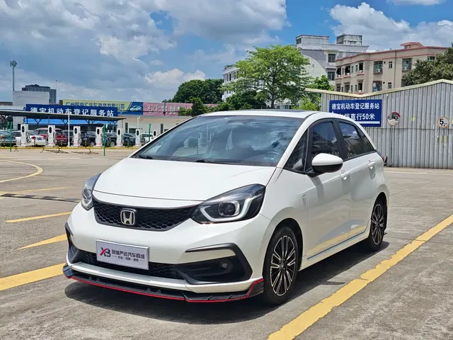Honda Fit 2021 Model 1.5L CVT Trend Run Pro