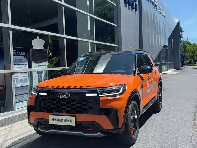 Ford Explorer 2024 2.3T EcoBoost Kunlun Summit Edition 7-Seater