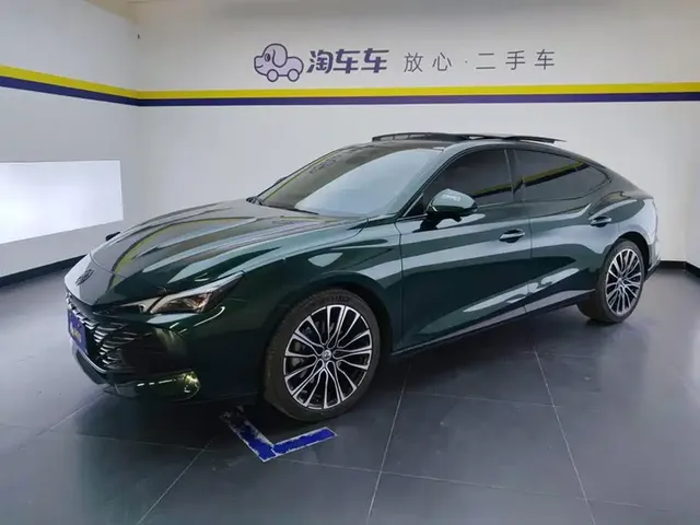 MG 7 2023 2.0T Automatic Hunting Beauty Luxury Edition