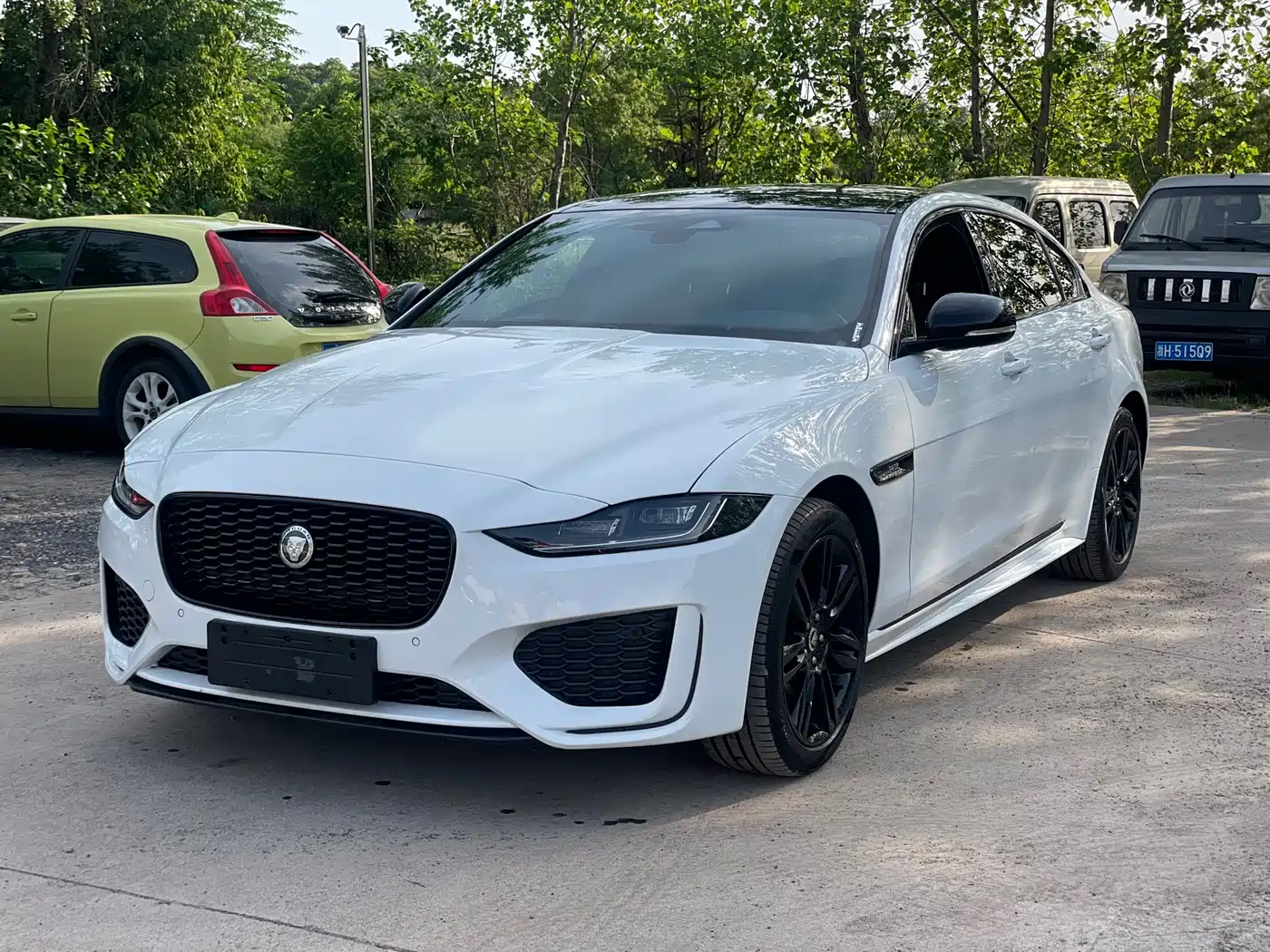 Jaguar XEL 2025 2.0T 250PS R-DYNAMIC 90th Anniversary Edition