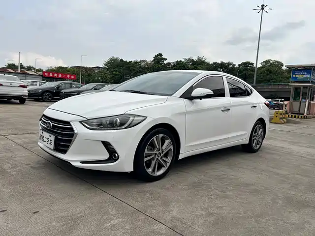 Hyundai Elantra 2016 Model 1.6L Automatic Smart Elite