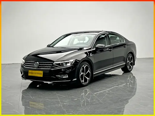 Volkswagen Magotan 2023 2 Million Units Anniversary Edition 330TSI DSG Leading Type