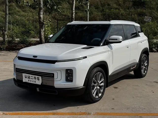 Geely ICON 2020 1.5TD i9 BSG