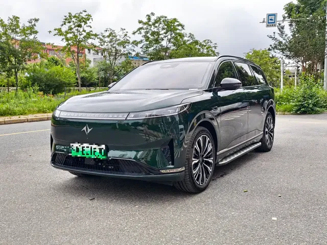 Dongfeng Yipai eπ008 2026 All-electric Version High Configuration 5-seater