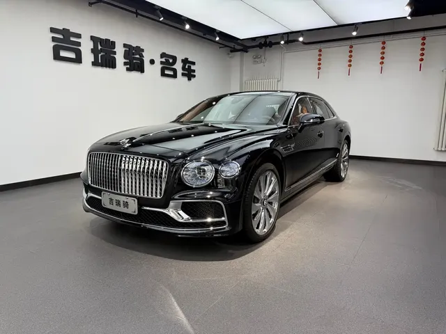 Bentley Flying Spur 2024 V8 Edition 8