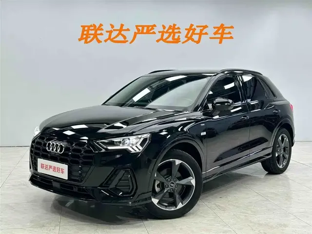 Audi Q3 2023 35 TFSI Fashion Dynamic (1.4T)