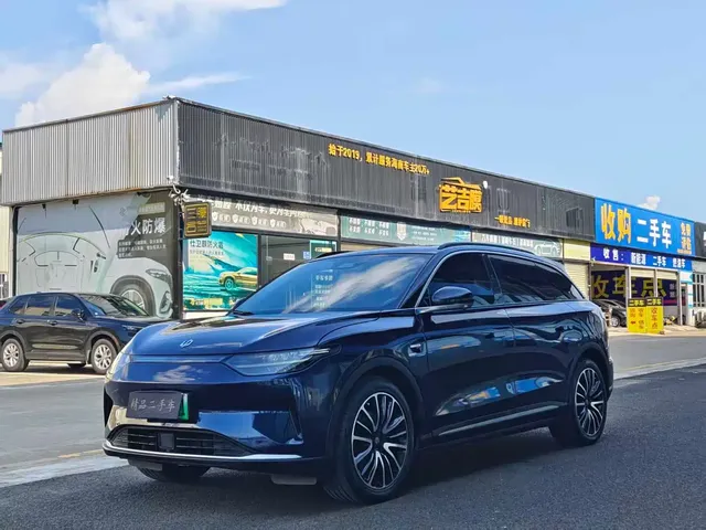 Leapmotor C11 2021 Facelift Luxury Edition