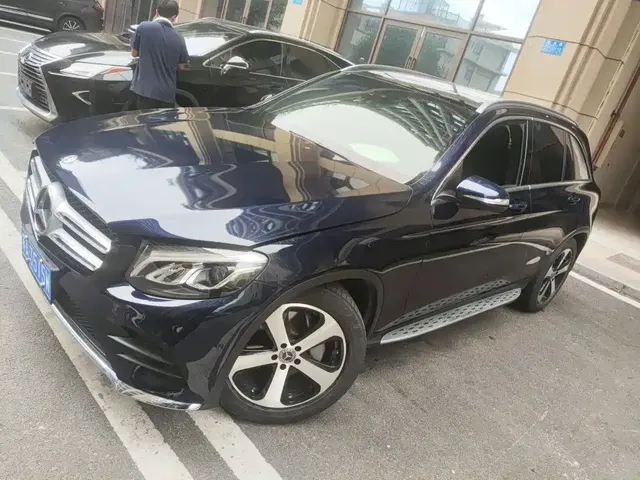 Mercedes-Benz GLC 2018 Facelift GLC 260 4MATIC Luxury
