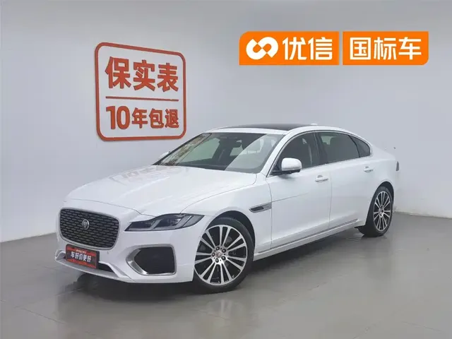 Jaguar XFL 2024 2.0T P250 2WD Premium Luxury