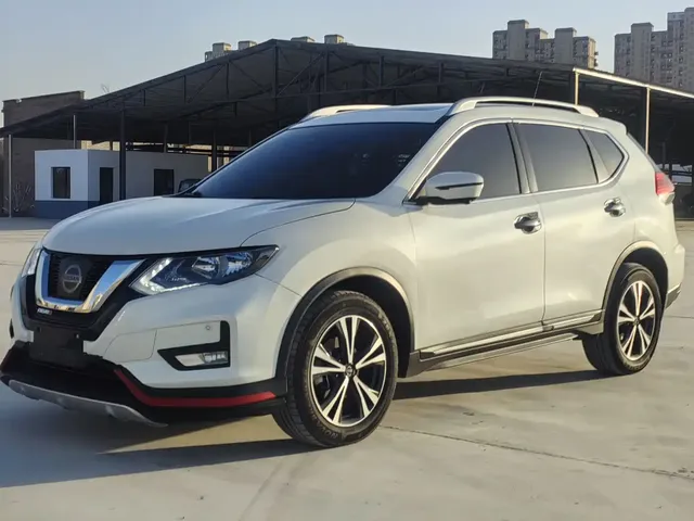 Nissan X-Trail 2019 2.5L CVT Smart Connect Luxury Edition 4WD