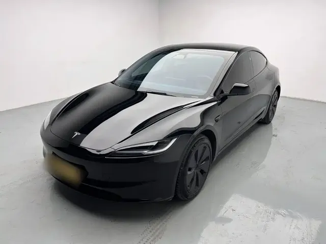 Tesla Model 3 2023 Rear-Wheel Drive