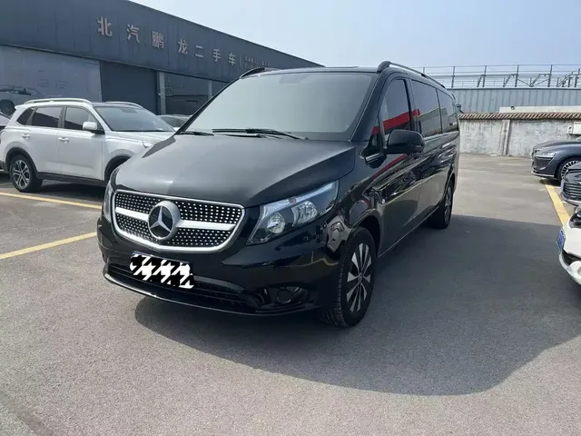 Mercedes-Benz Vito 2023 2.0T Elite 7-Seater