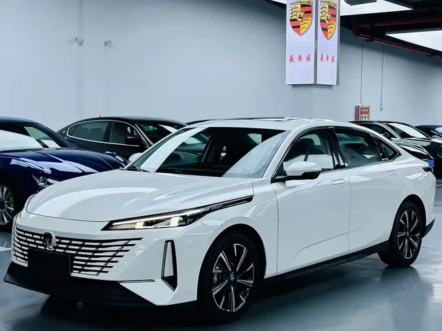 Changan Eado 2024 Model 1.5T GDI Auto Flagship Type