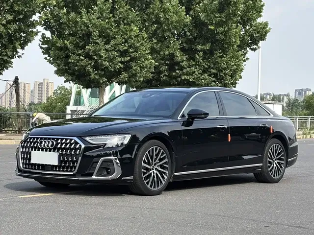 Audi A8 2024 Model A8L 50 TFSI quattro Premium Selection