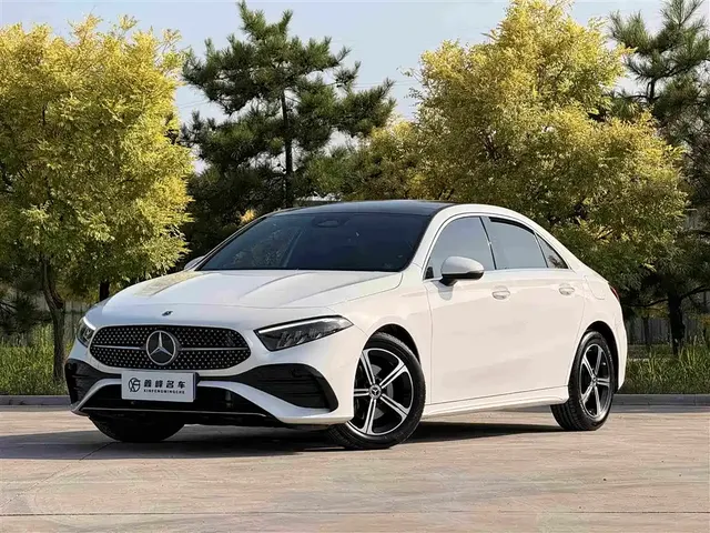 Mercedes-Benz A-Class 2024 Facelift A 200 L Fashion